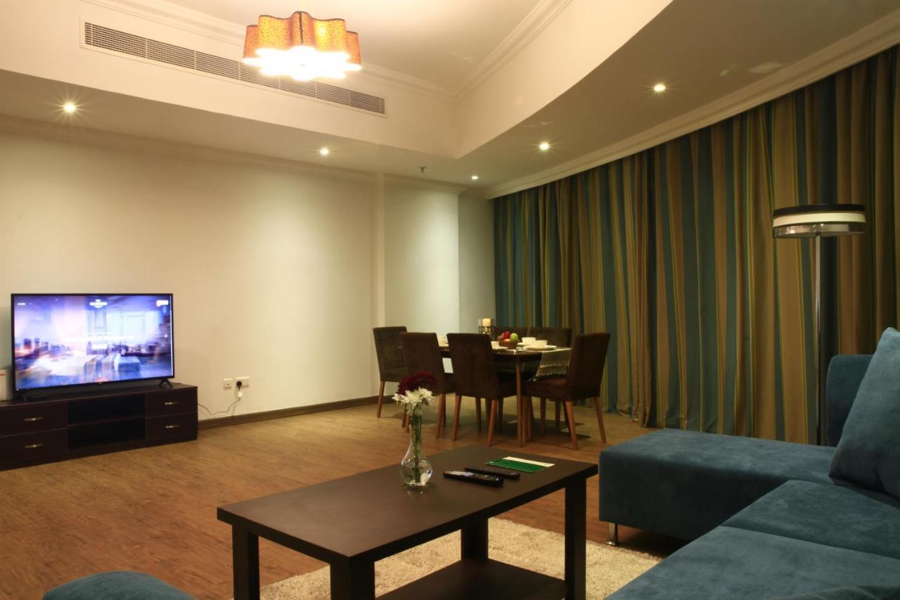 Magnum Hotel & Suites West Bay โดฮา ภายนอก รูปภาพ