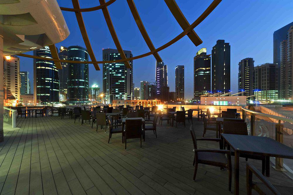 Magnum Hotel & Suites West Bay โดฮา ภายนอก รูปภาพ