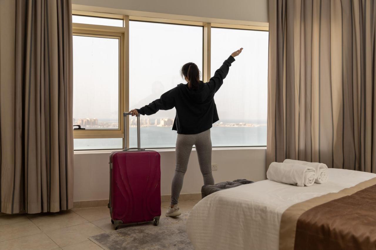 Magnum Hotel & Suites West Bay โดฮา ภายนอก รูปภาพ
