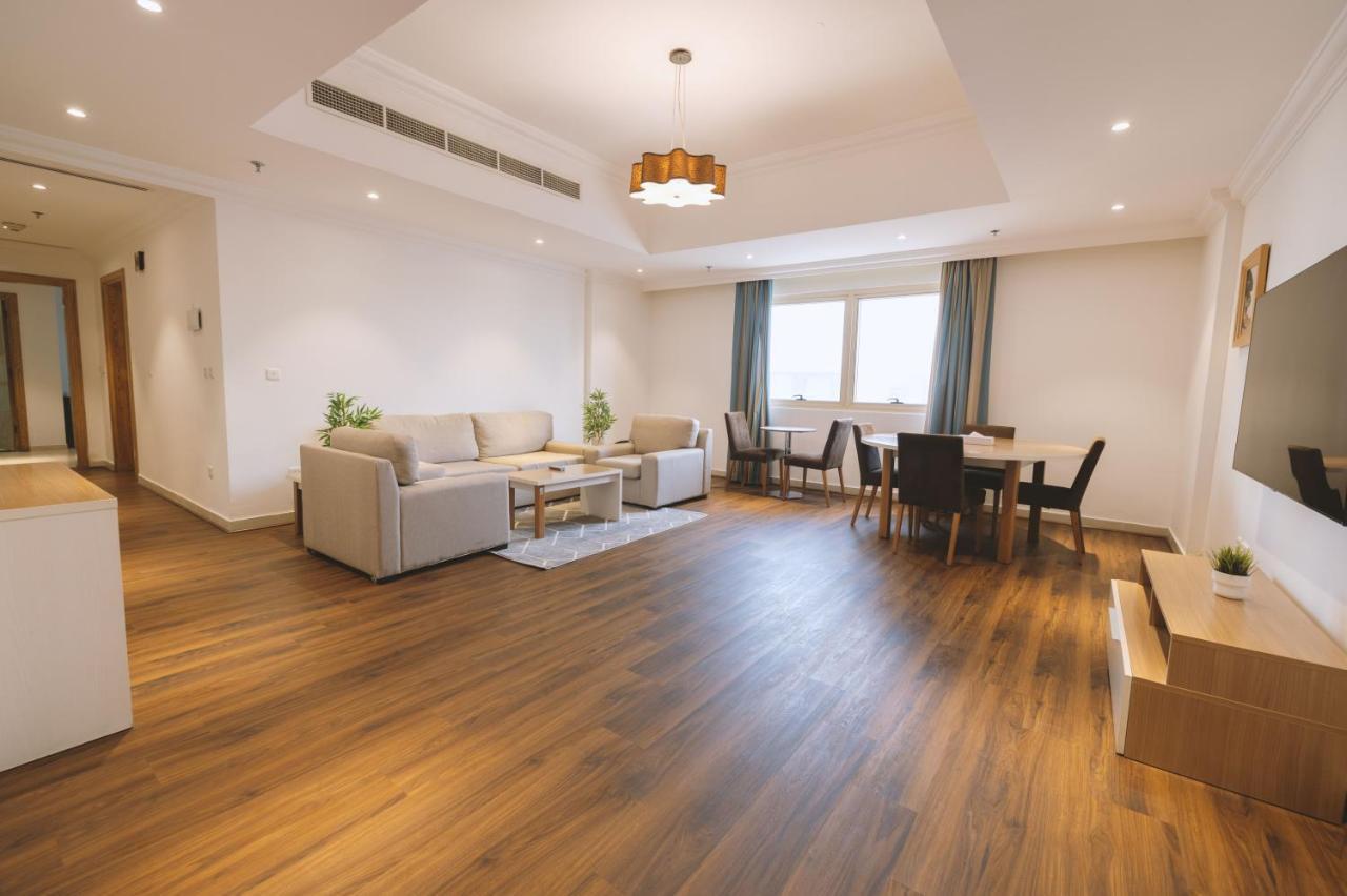 Magnum Hotel & Suites West Bay โดฮา ภายนอก รูปภาพ