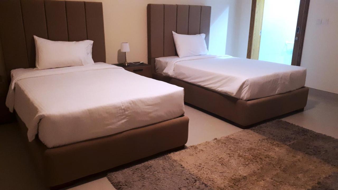 Magnum Hotel & Suites West Bay โดฮา ภายนอก รูปภาพ