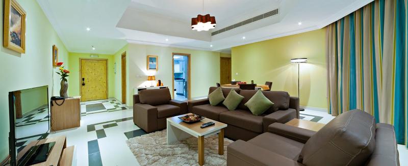 Magnum Hotel & Suites West Bay โดฮา ภายนอก รูปภาพ