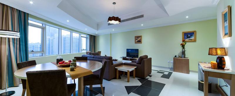 Magnum Hotel & Suites West Bay โดฮา ภายนอก รูปภาพ